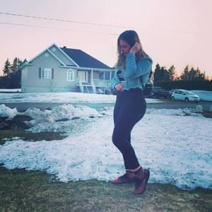 Meet your Posher, Alyson